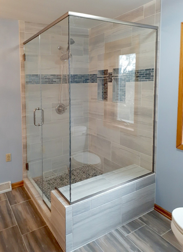 shower enclosure customized around bench seat